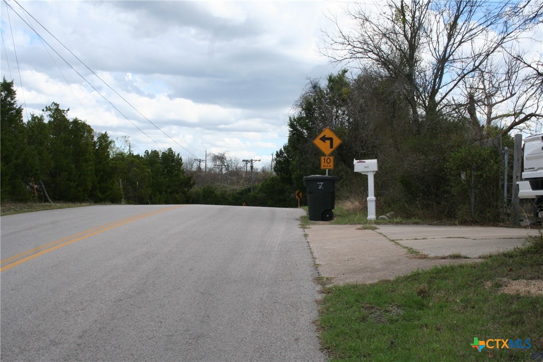 main property photo 36