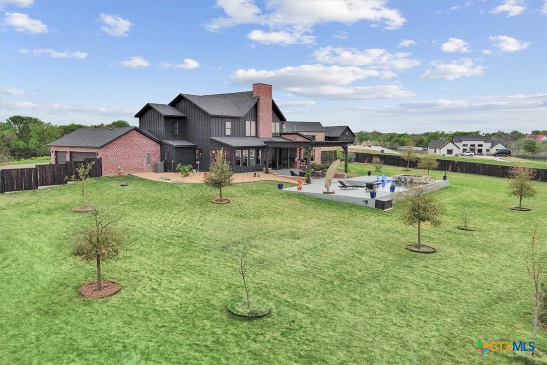 main property photo 34