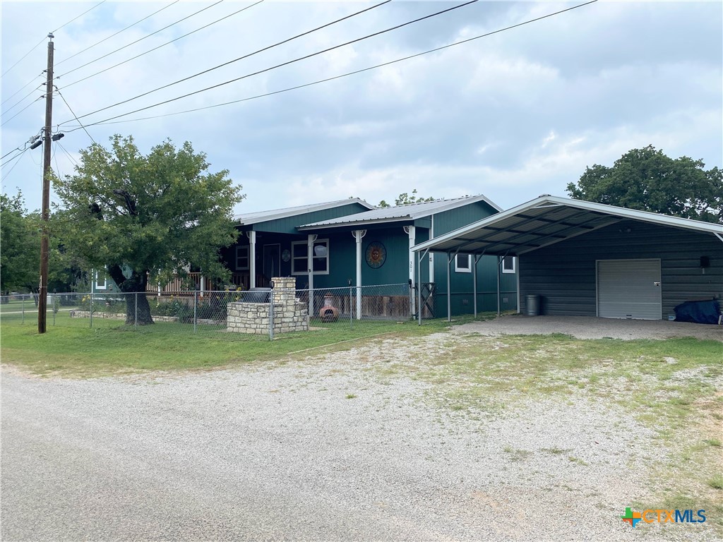 main property photo 23