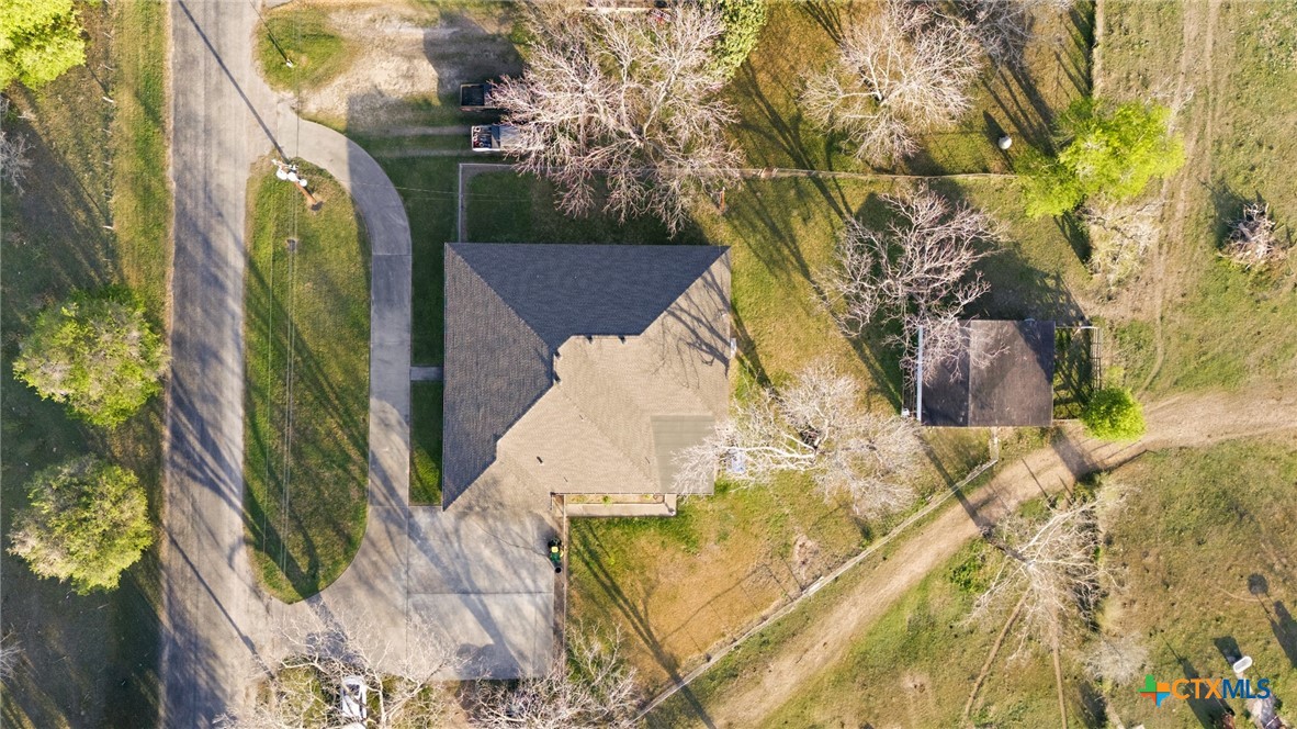 main property photo 38