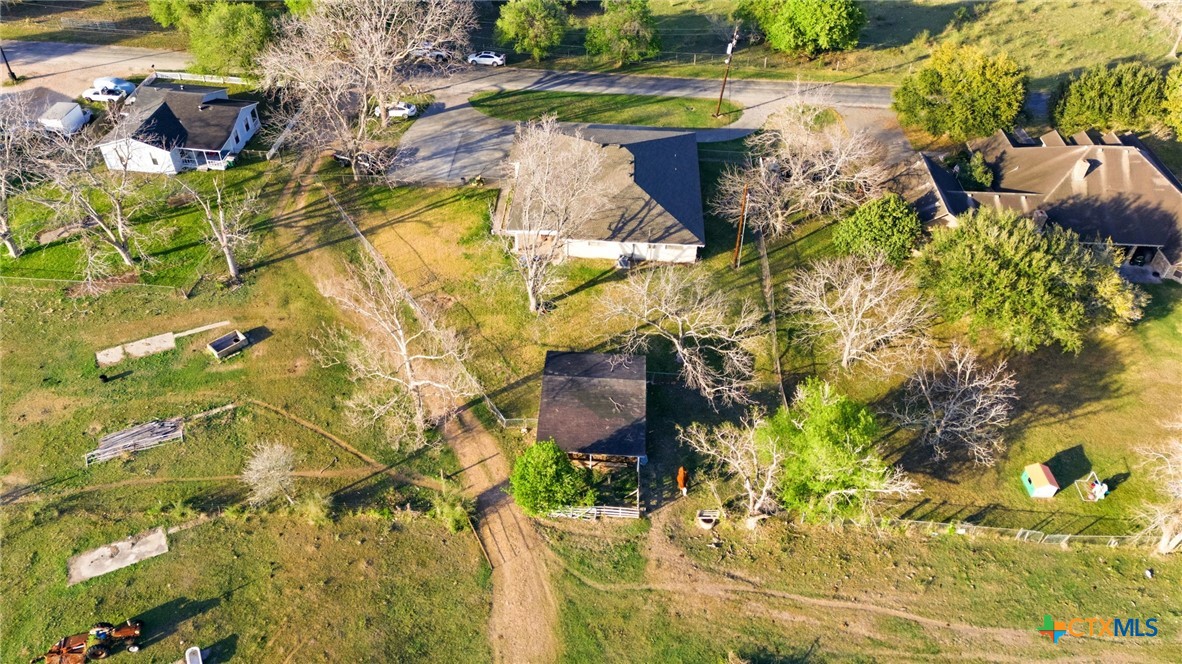 main property photo 39