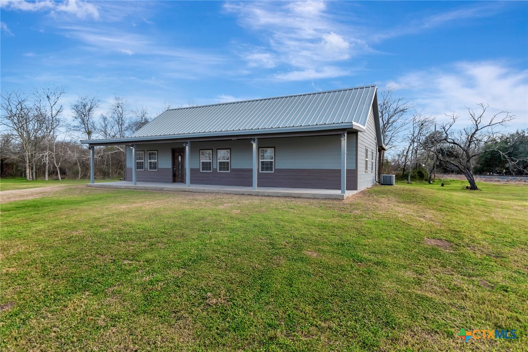 main property photo 16