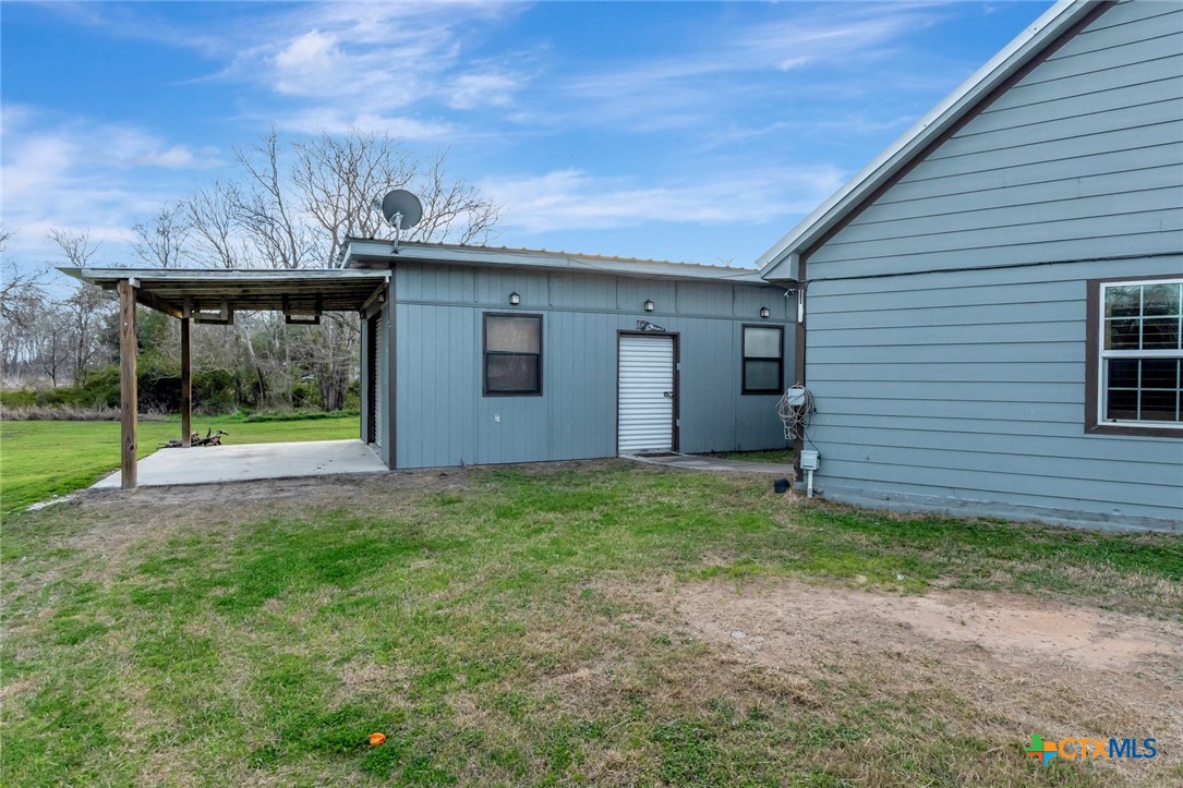 main property photo 17