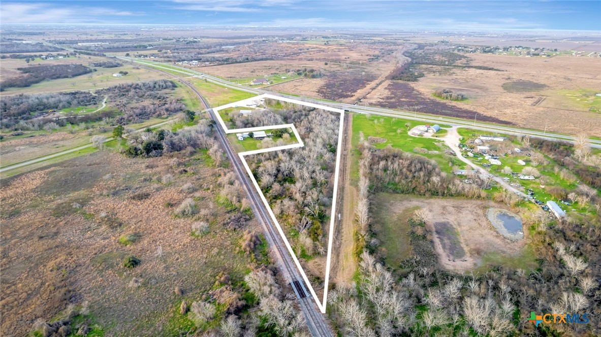 main property photo 25