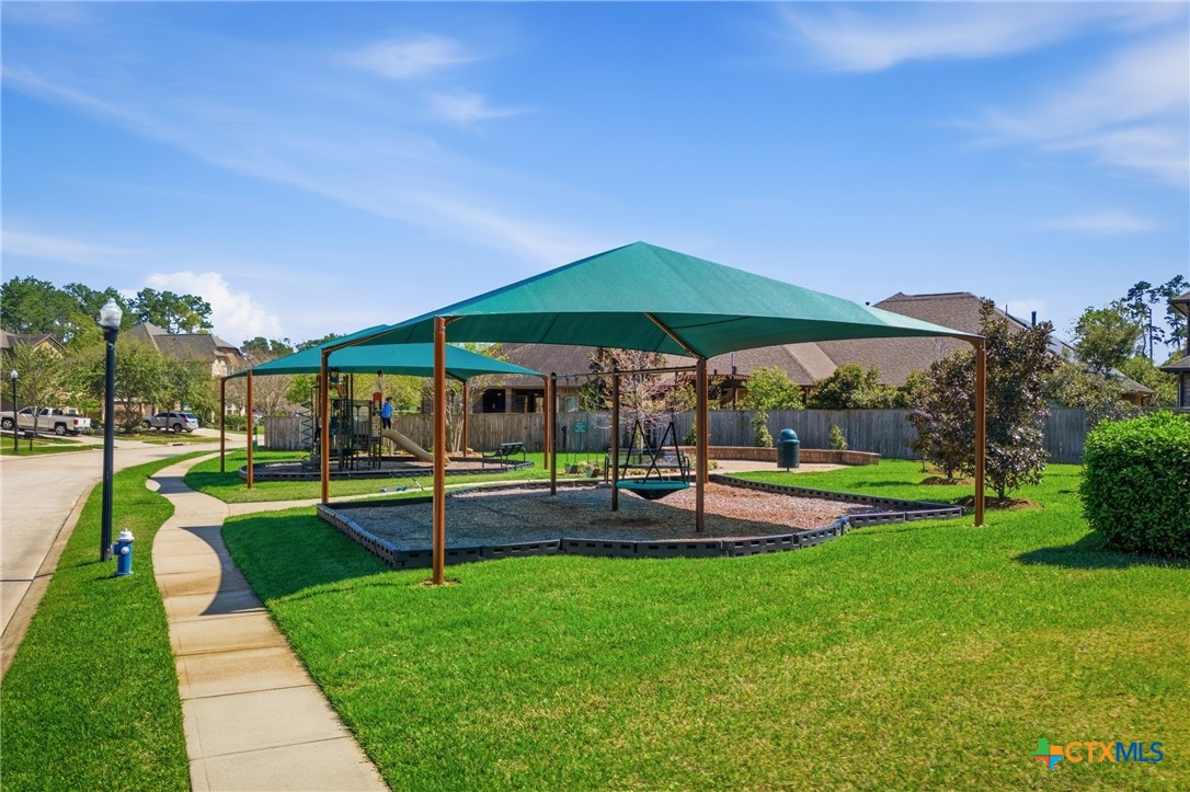 main property photo 45
