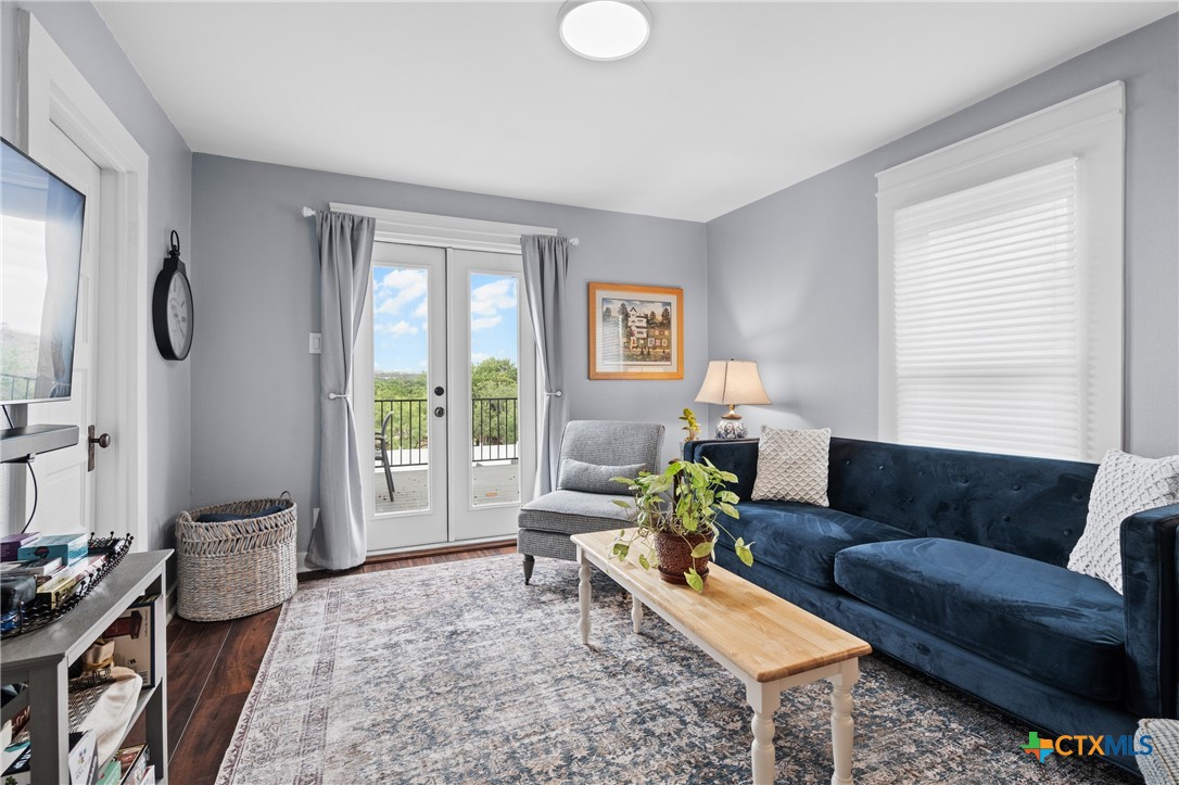main property photo 12