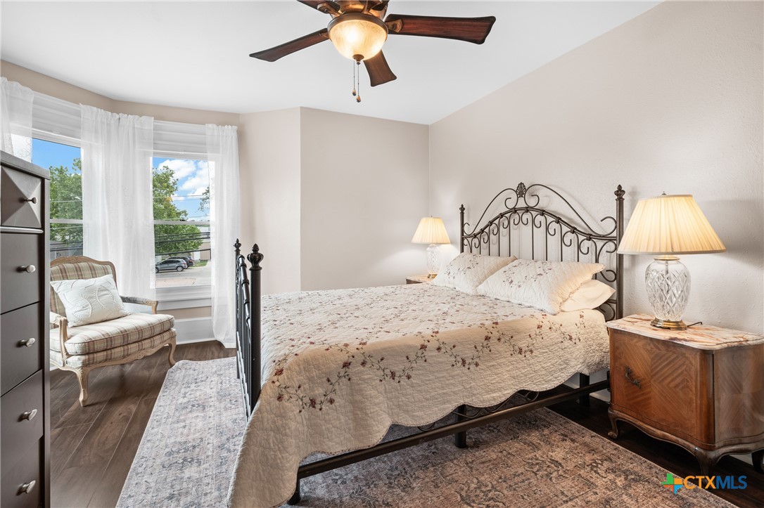 main property photo 22