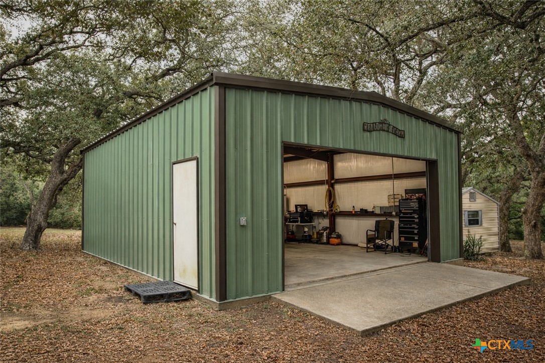 main property photo 36