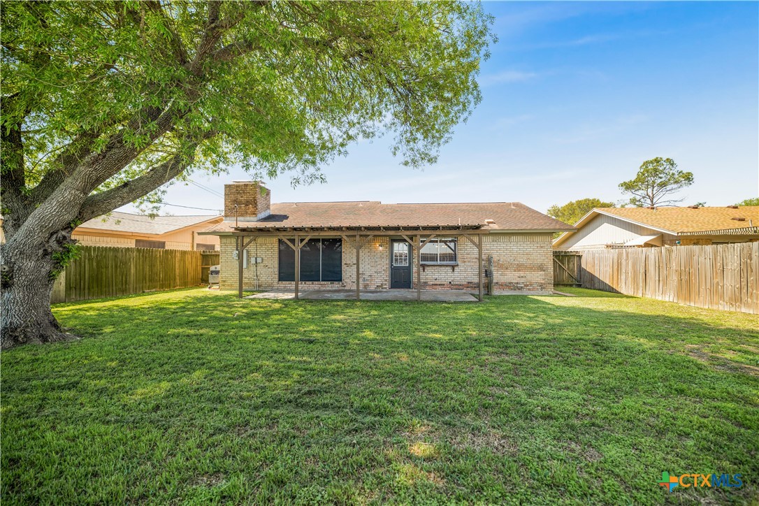main property photo 14