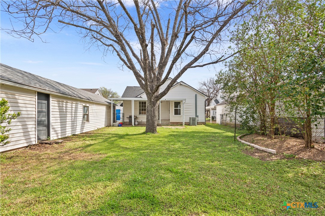 main property photo 24