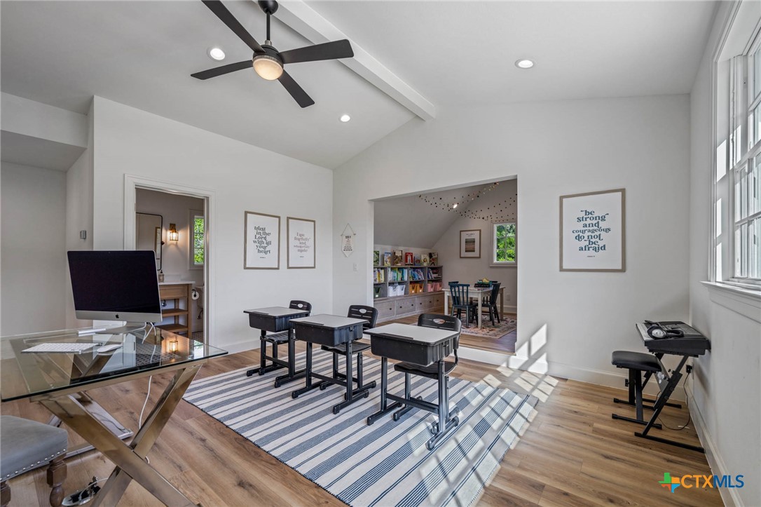 main property photo 44