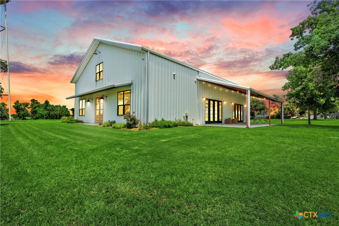 main property photo 10