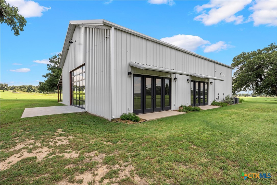 main property photo 16