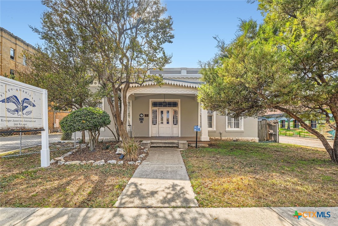 main property photo 1