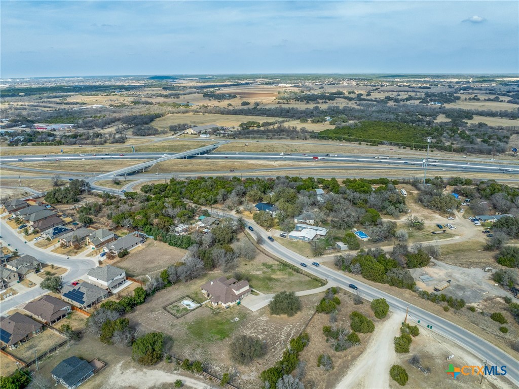 main property photo 14