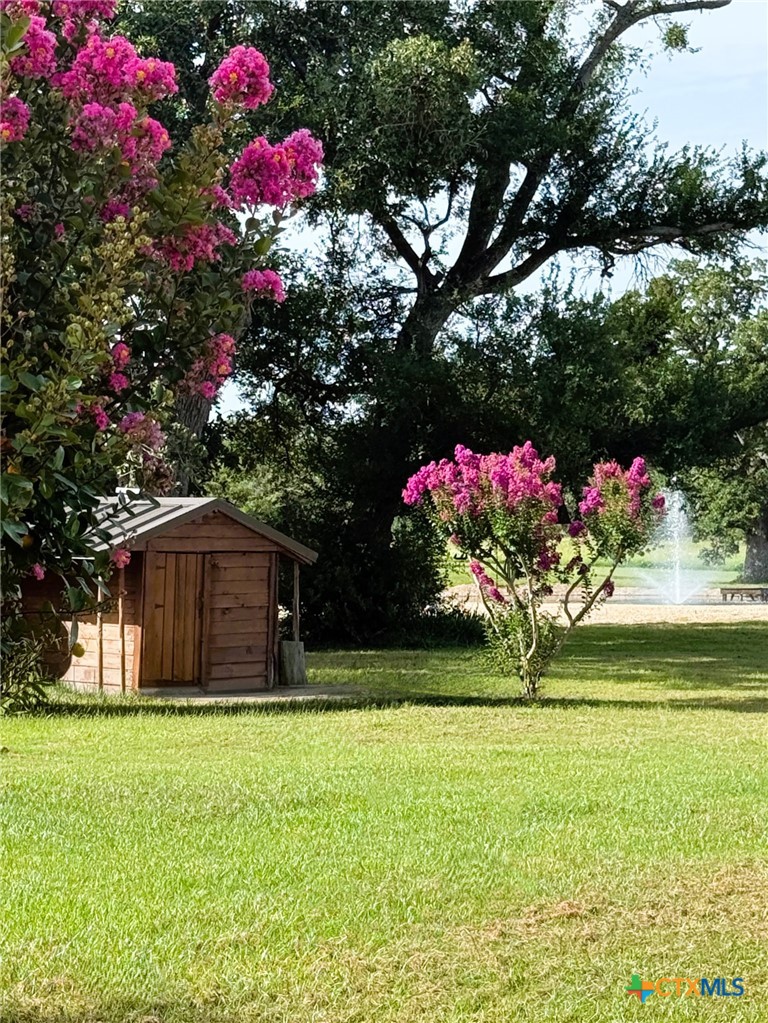 main property photo 40