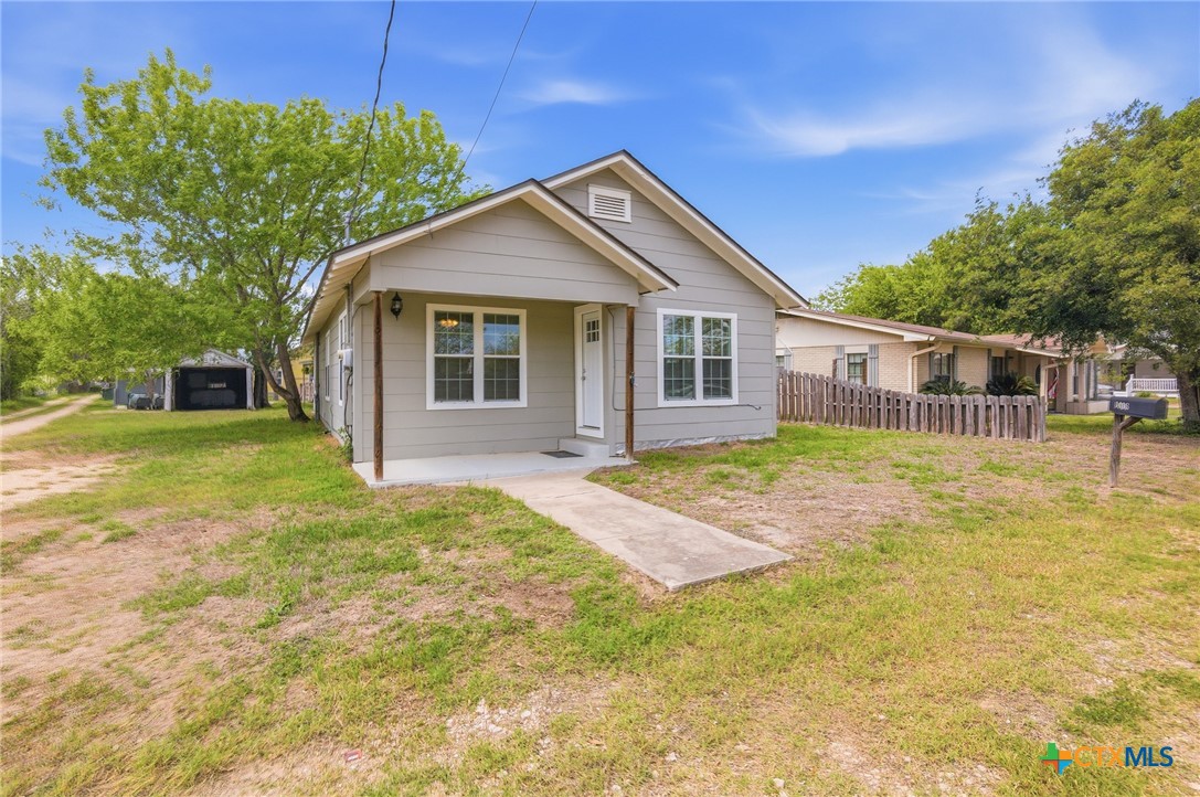 main property photo 4