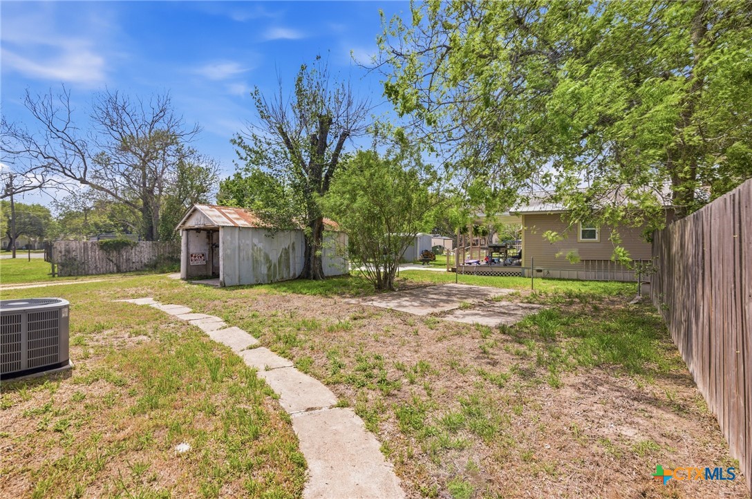 main property photo 8