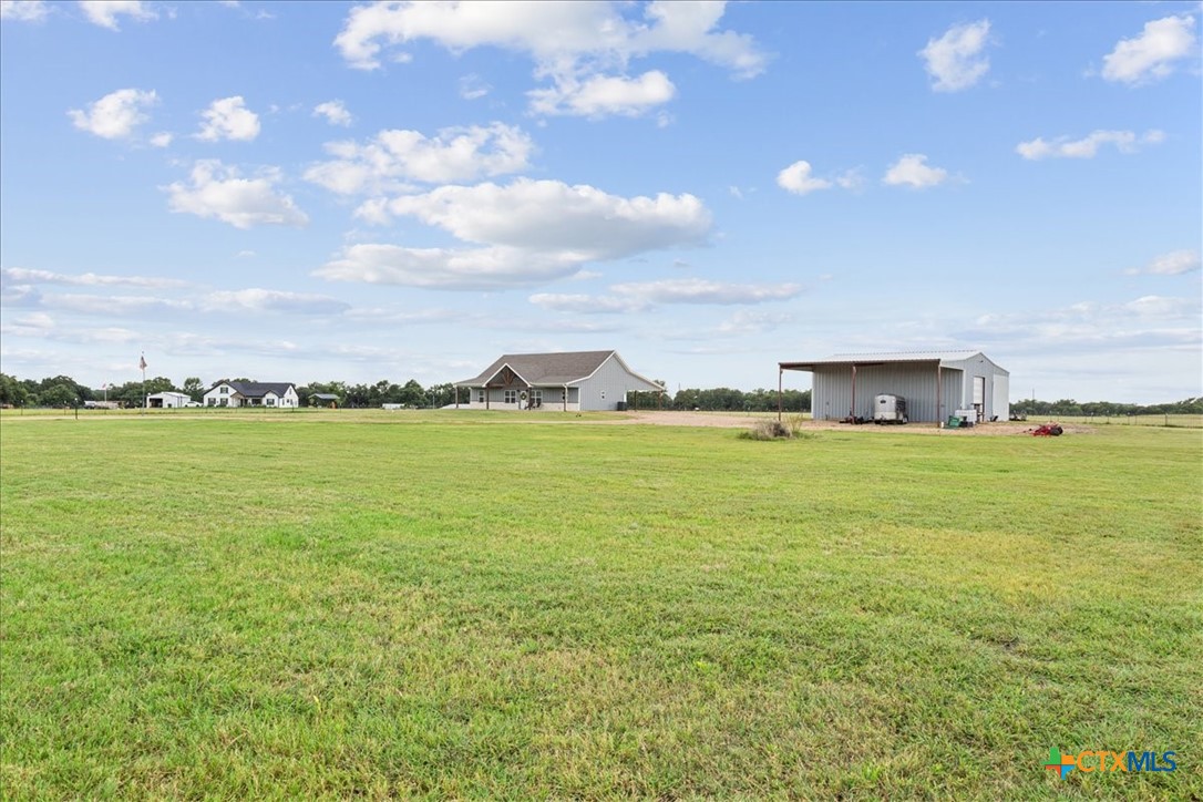 main property photo 32