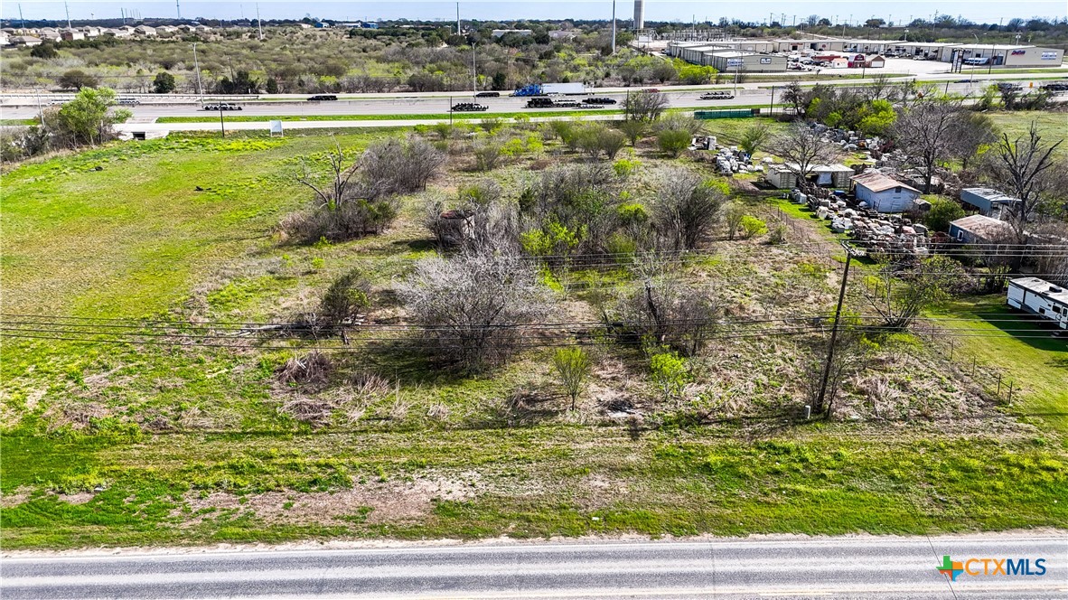 main property photo 6