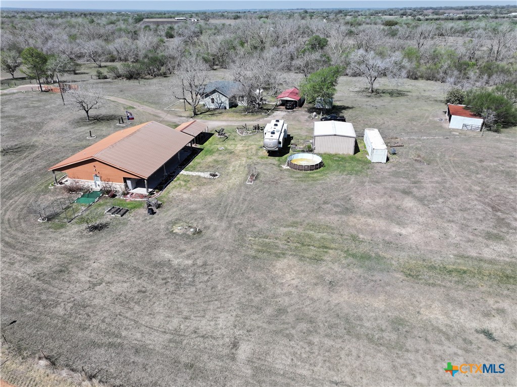 main property photo 37