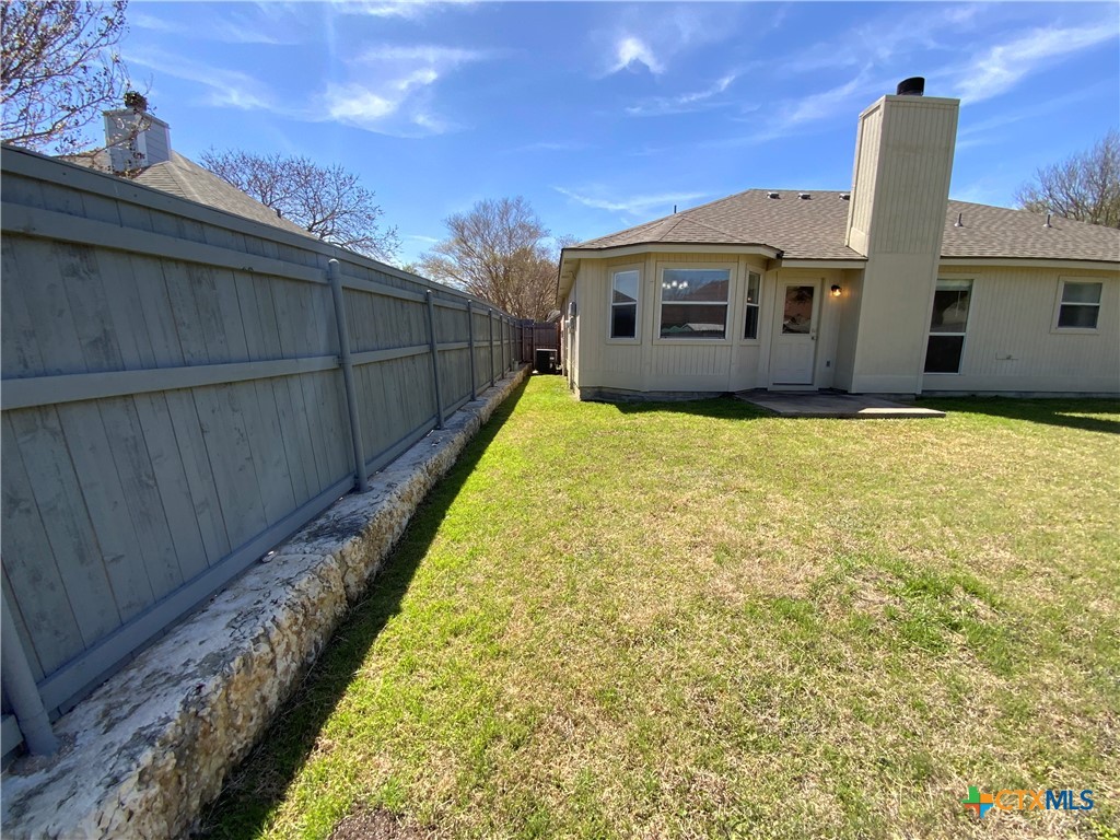 main property photo 31