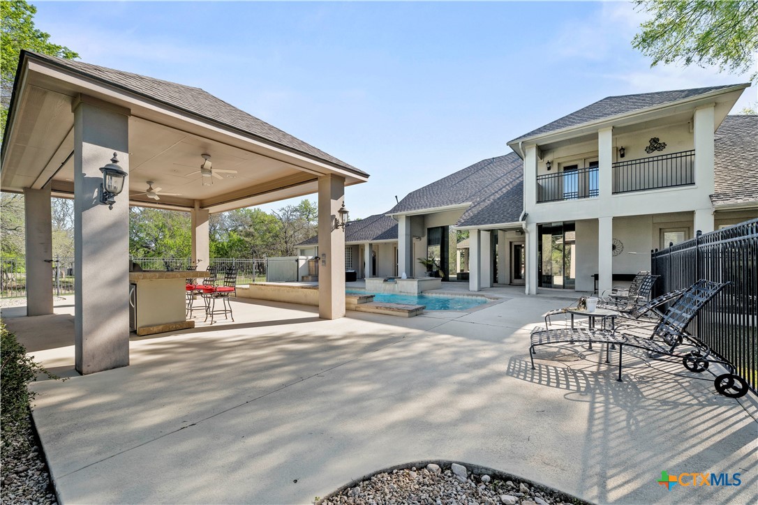 main property photo 36
