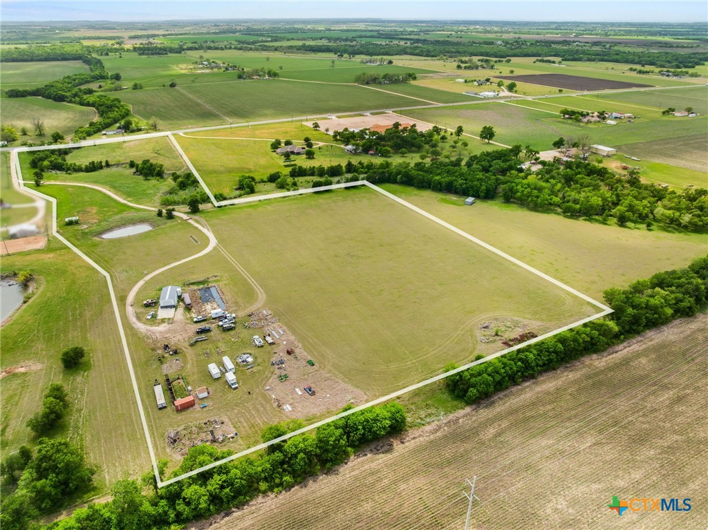 main property photo 30