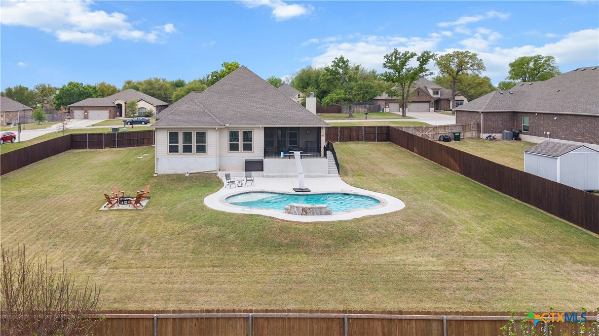 main property photo 35