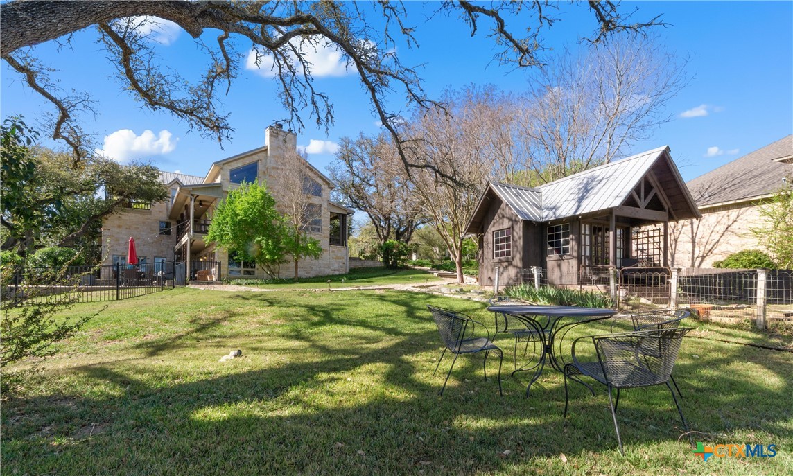main property photo 31