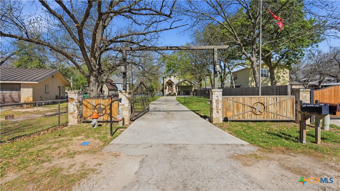 main property photo 38