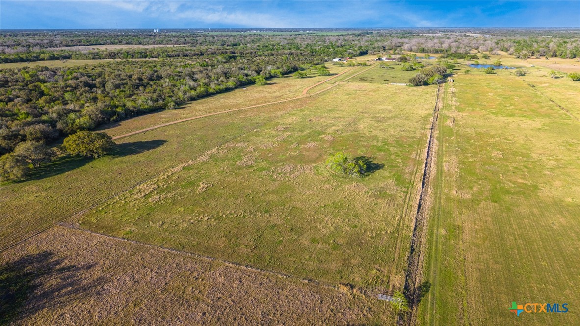 main property photo 31