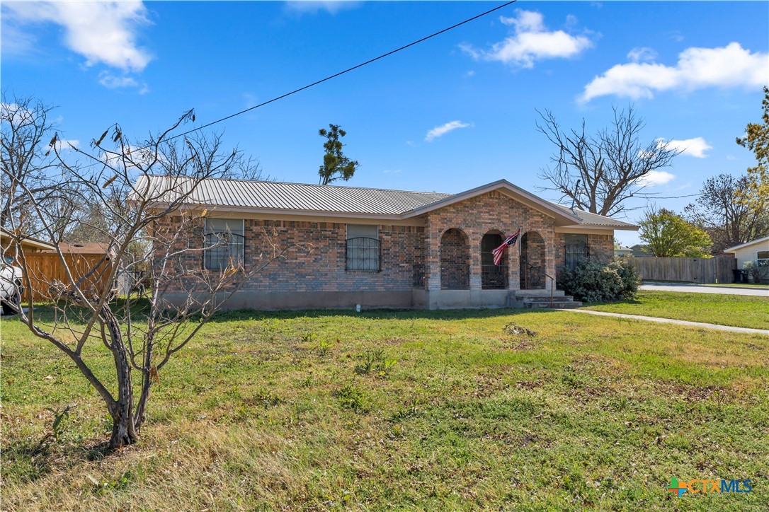 main property photo 35
