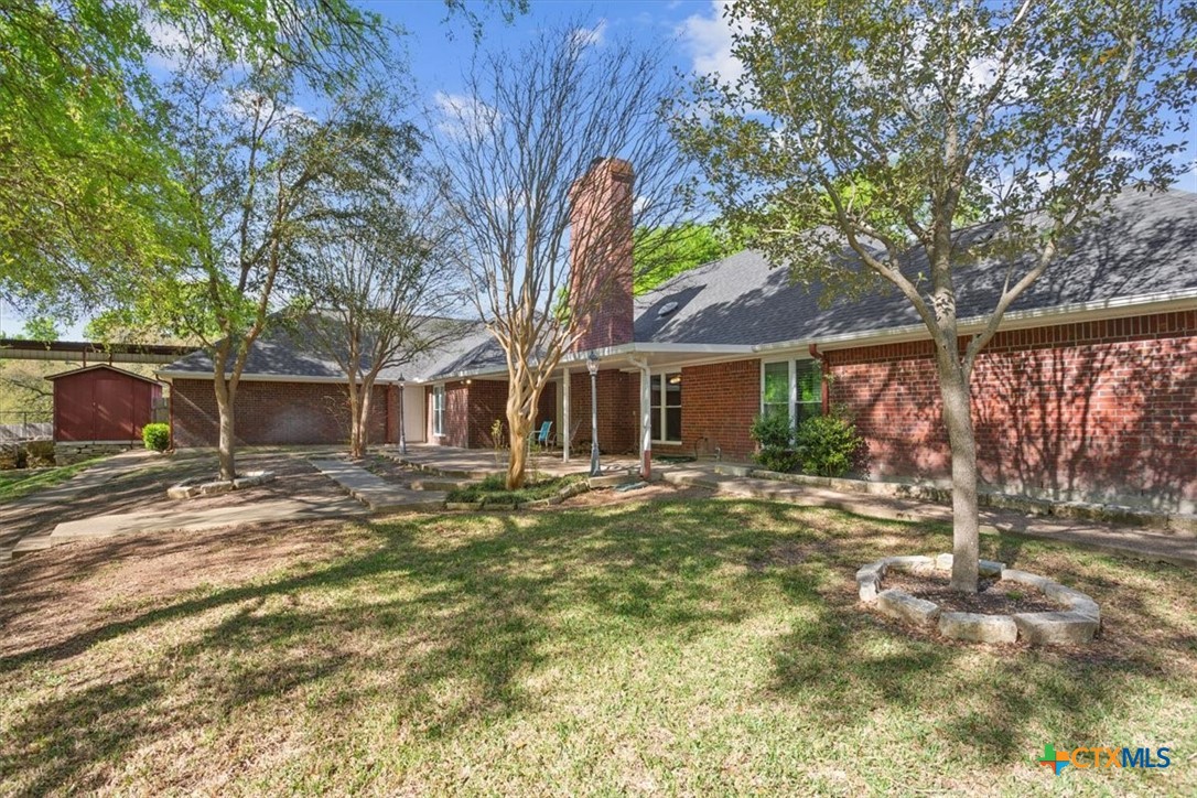 main property photo 32