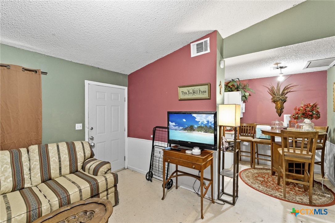 property viewer photo 13
