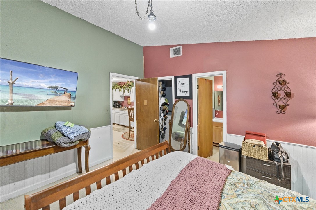 property viewer photo 18