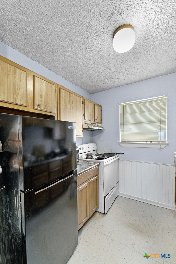 property viewer photo 7