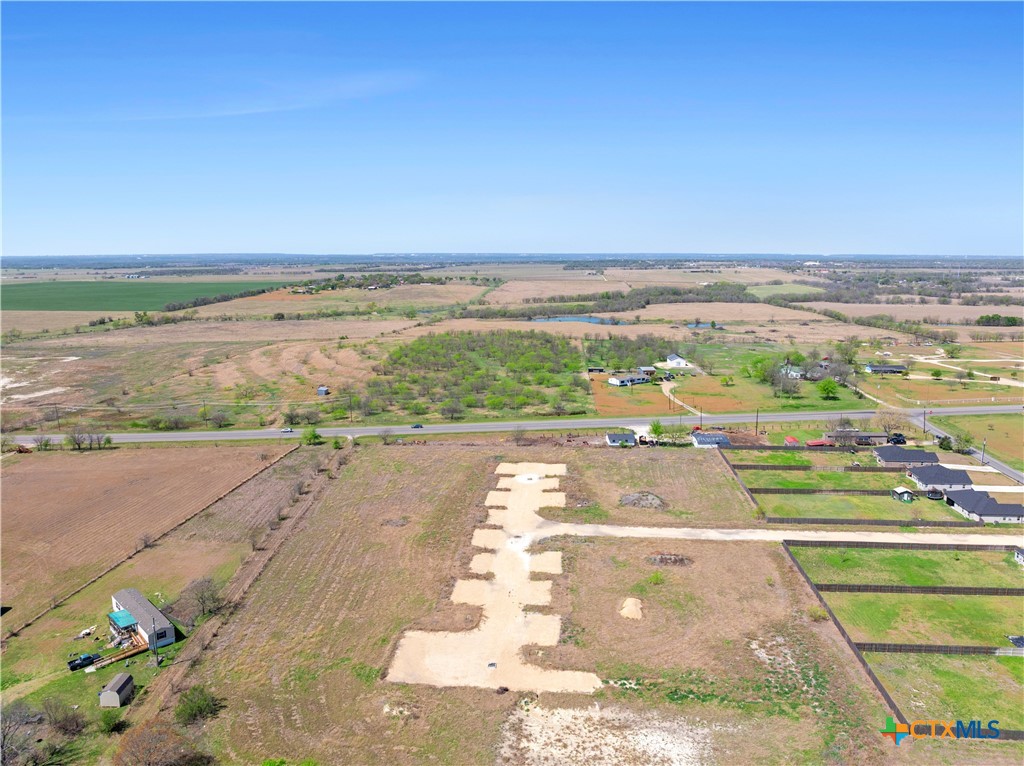 main property photo 11