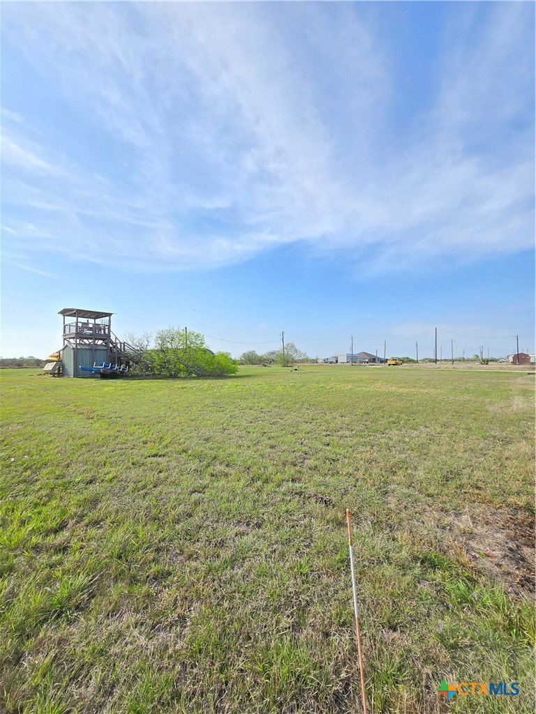 main property photo 8