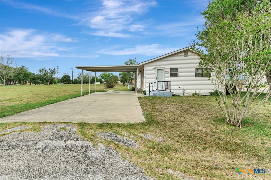 main property photo 31