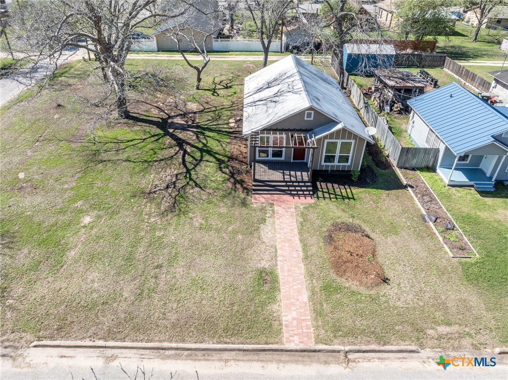main property photo 21