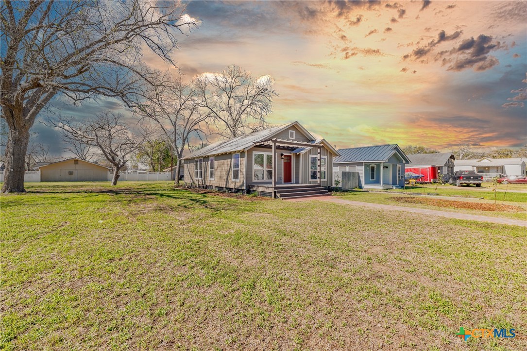 main property photo 4