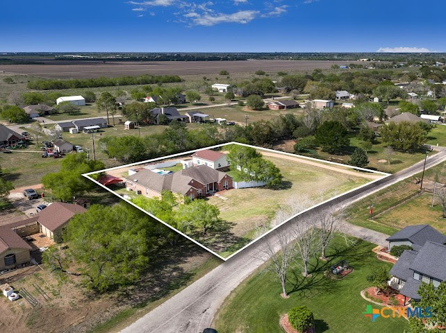 main property photo 37