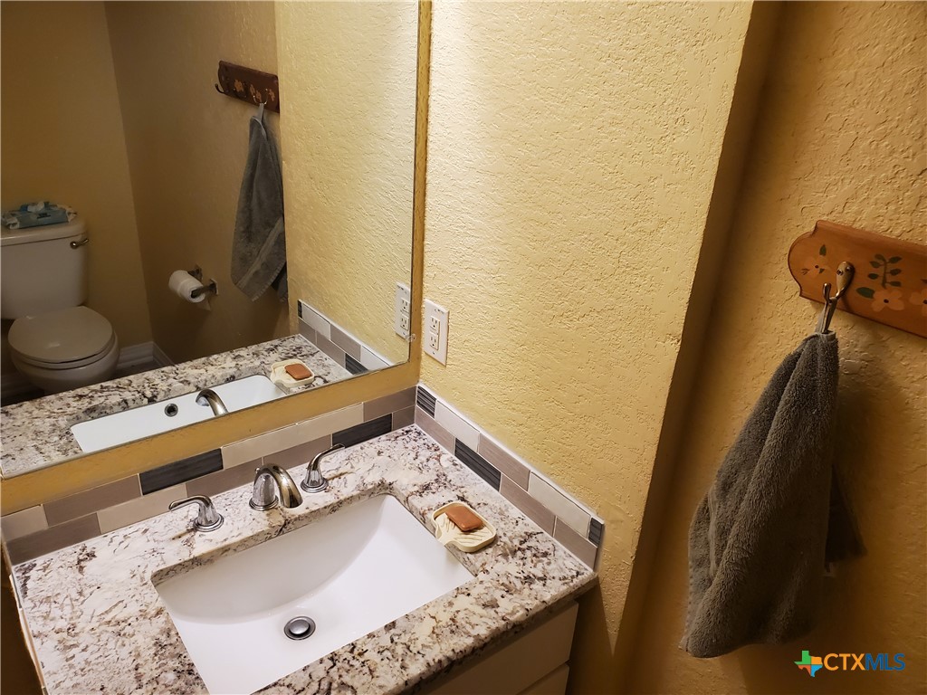 main property photo 10