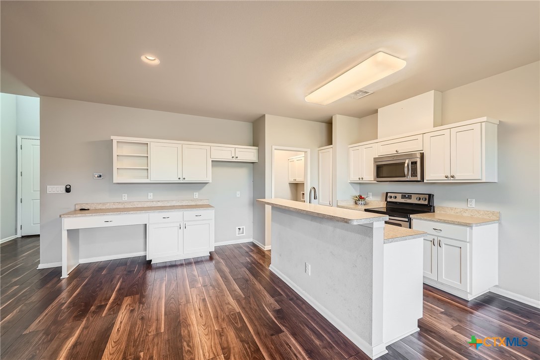 main property photo 8