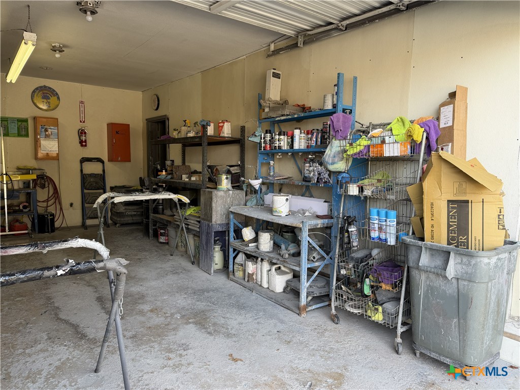 main property photo 13