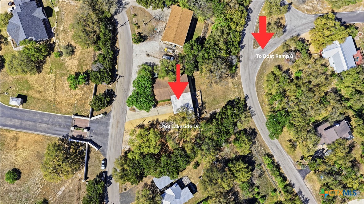 main property photo 20