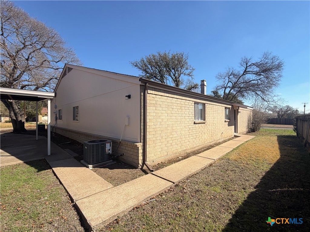 main property photo 18