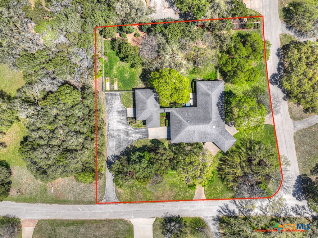 main property photo 45