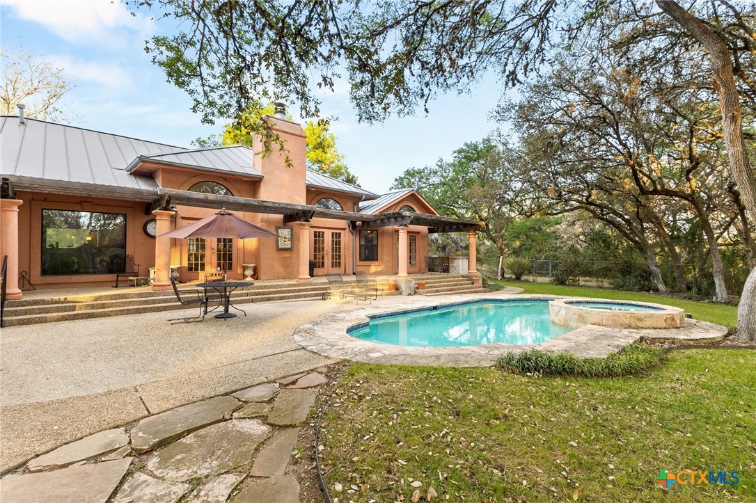 main property photo 26
